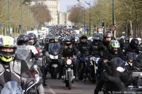 Manifestation FFMC à Paris : 3000 motards contre (...)
