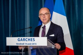 Mortalité routière : le ministre de l'Intérieur (...)