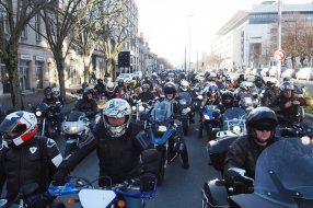 3500 motards contre l'inflation sécuritaire à (...)