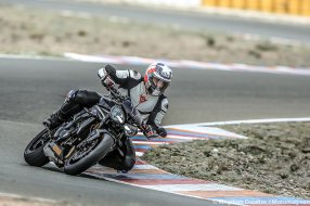 Essai Triumph Speed Triple 1050 RS : le vent du boulet (...)