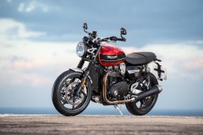 Triumph Speed Twin : la Bonneville énervée !!
