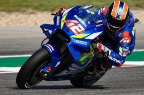 MotoGP : Rins coiffe Marquez sur la ligne à Silverstone