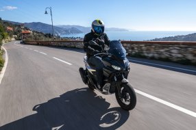 Essai Aprilia SR GT 125 : un vrai séducteur !