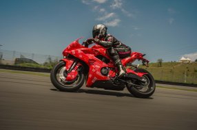 CFMoto 500 SR et 675 SR : les prochaines sportives de (...)