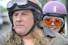 "Mammuth" : Depardieu sur une Munch au cinéma le (...)