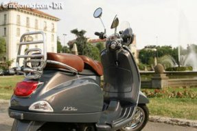 Piaggio Vespa 125 LXV