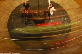 Spectacle : le Mur de la Mort, attraction foraine avec (...)