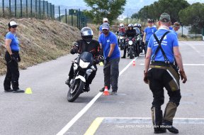 Stage de perfectionnement moto sur route