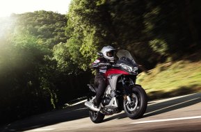 Honda VFR 800 X Crossrunner : vers un lifting en (...)