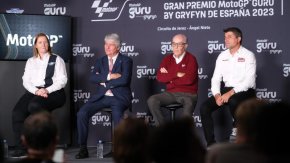 Un championnat du monde féminin de course moto dès (...)