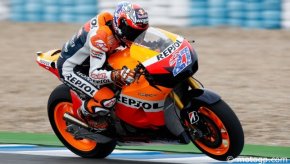 MotoGP : Casey Stoner teste le prototype Honda 1000 cm3 (...)