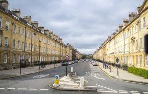 Angleterre : le conseil de Bath souhaite autoriser la (...)