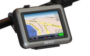 Danew E135 outdoor, un nouveau GPS pour les motos