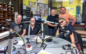 Sommaire de l'émission de radio Kiqincoup Tétoupal du dimanche 24 juin (...) Sommaire de l'émission de radio Kiqincoup Tétoupal du (...)