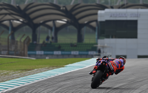 MotoGP : Jorge Martín prend une option sur le (...)