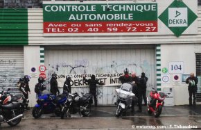 A Nantes des motards en colère s'attaquent aux (...)