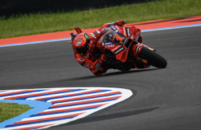 MotoGP : Bagnaia large vainqueur de la course Sprint à (...)
