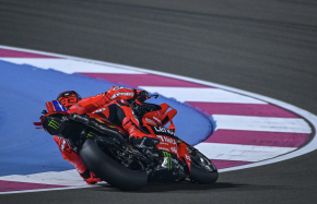 MotoGP : Marc Márquez large vainqueur au Qatar