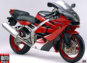 Kawasaki 600 ZX-6R : tenue de route