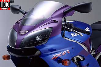 Kawasaki 900 ZX9R : bulle