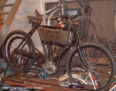 La motocyclette, invention russe.