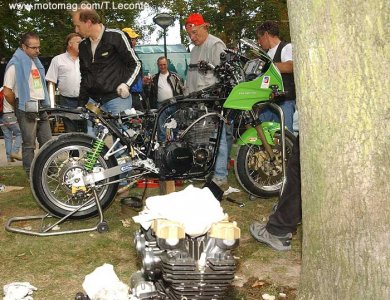 Moto Tour 2005 : casse moteur Kawa