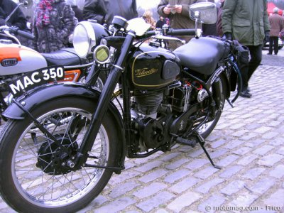 14e Traversée de Paris : magnifique Velocette