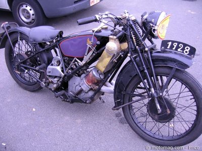 Caiman moto classique : une Scott batave