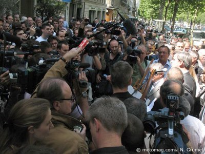 Avertisseurs de radars : les médias suivent