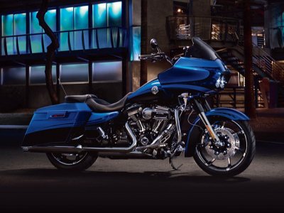 Nouveauté Harley 2012 : CVO Road Glide Custom