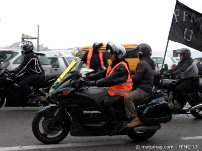 Manif moto Marseille (13) : on embarque la télé !