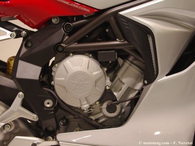Milan-MV Agusta F3 : haut dans les tours