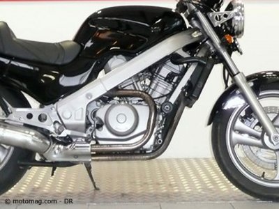 Honda 650 NTV : moteur en béton