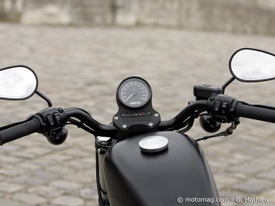 Essai Harley Davidson 883 Iron : à bord