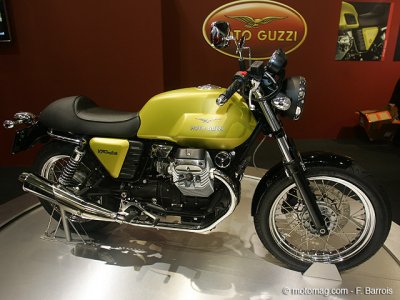 Salon de Milan : Moto Guzzi V7 Café Classic