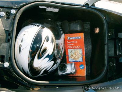 Yamaha TMax : rangement convenable