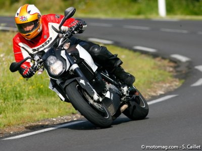 DUCATI 1098 Streetfighter : géométrie à revoir
