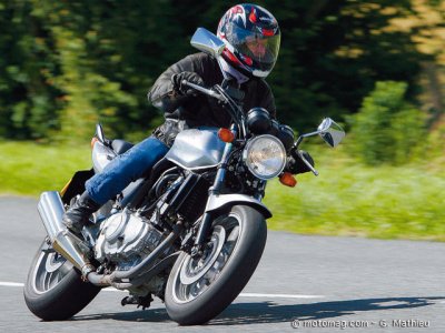 Honda CBF 500 : encore dans le coup
