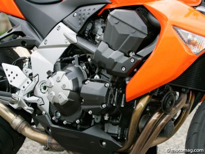 Kawasaki Z1000 : motorisation