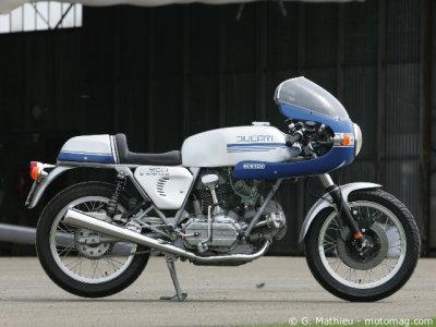 Ducati 900 SS (1973) : une moto bien née