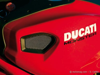 Ducati 696 Monster : le son sur toute la gamme