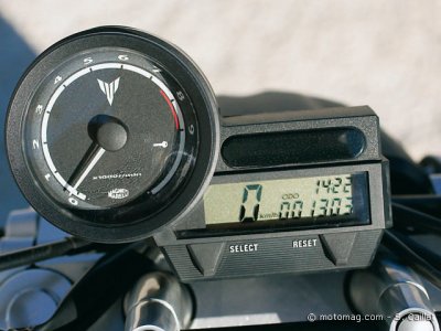 Yamaha 660 MT-03 : tableau de bord