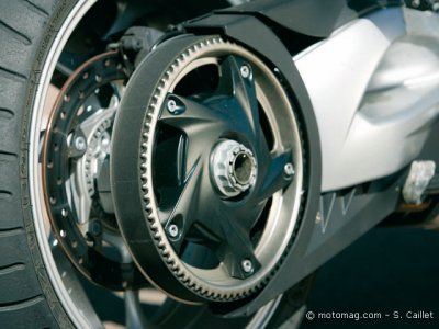 BMW F800 ST : transmission finale