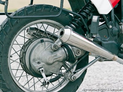 BMW R 100 GS : paralever et rayons tangentiels
