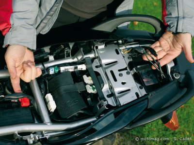 Kawasaki 650 Versys : dessous de selle