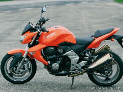 Kawasaki Z1000 : à la traîne