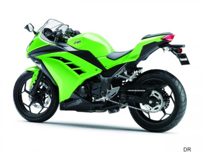 Kawasaki Ninja 300 : la 1re des nouveautés 2013