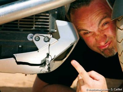 Moto Guzzi 1200 Stelvio : mauvais plastique