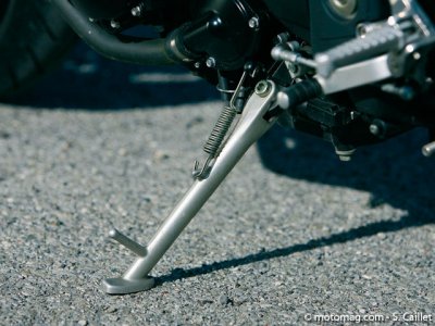 Triumph 1050 Speed Triple : maudite béquille