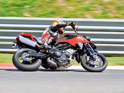 Moto Morini supermotard : nouvelle venue